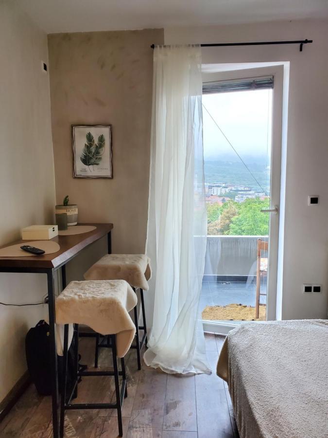 Sleep And Drive Cosy Apartment Sarajevo Bagian luar foto