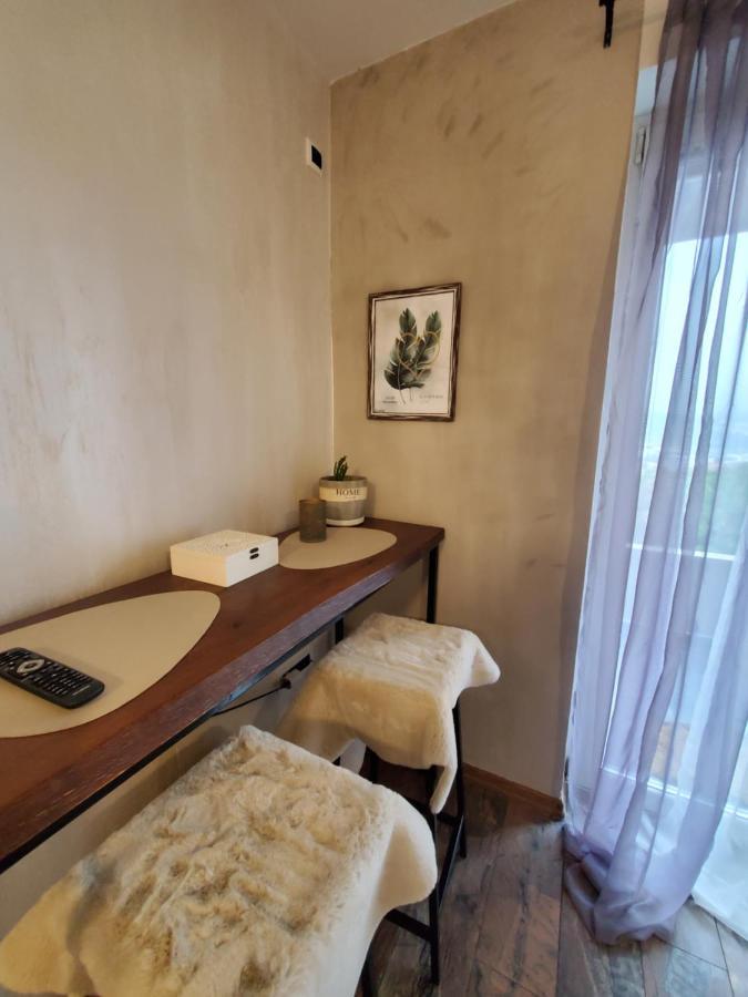 Sleep And Drive Cosy Apartment Sarajevo Bagian luar foto