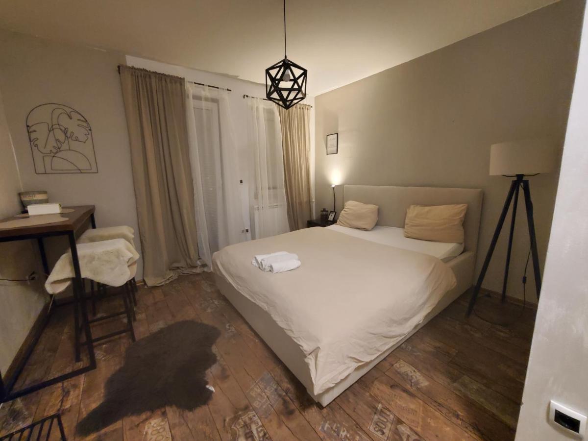 Sleep And Drive Cosy Apartment Sarajevo Bagian luar foto