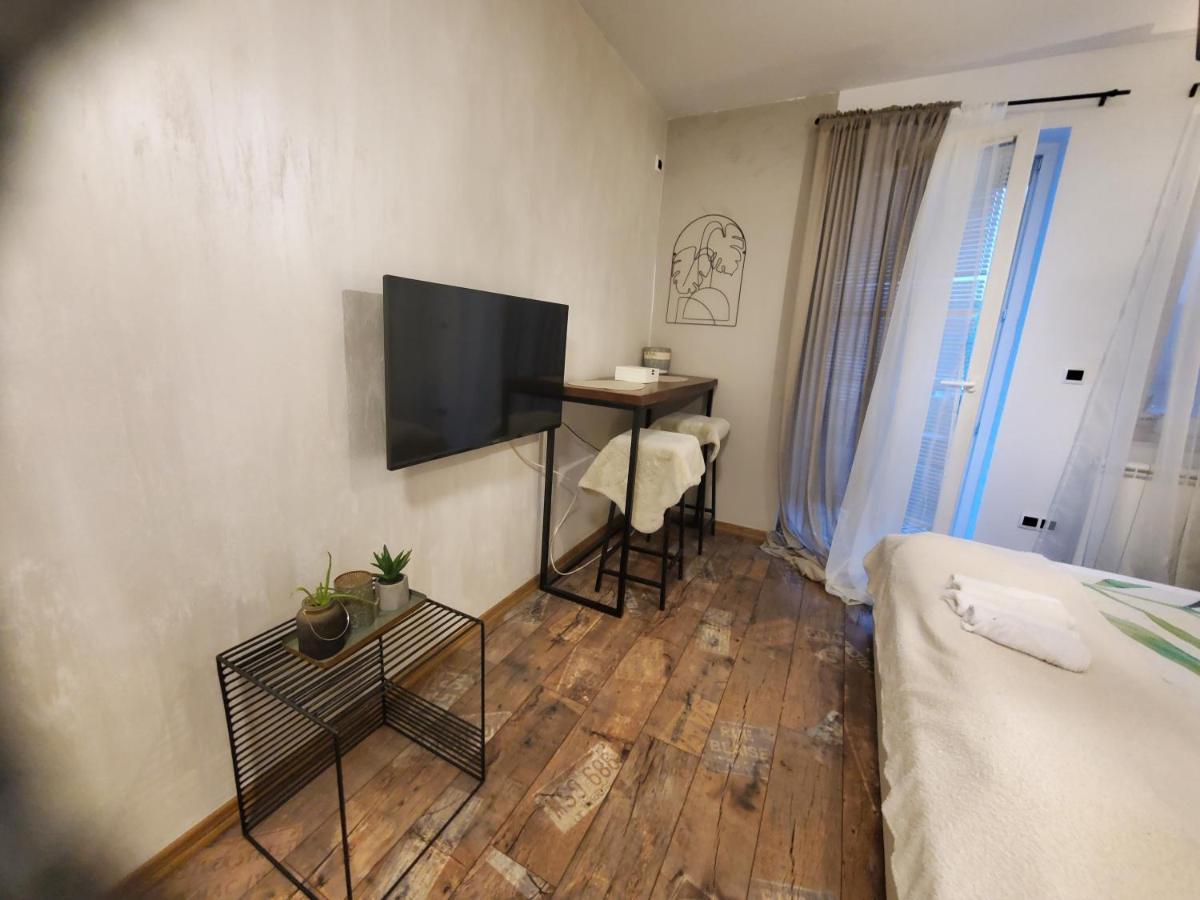 Sleep And Drive Cosy Apartment Sarajevo Bagian luar foto