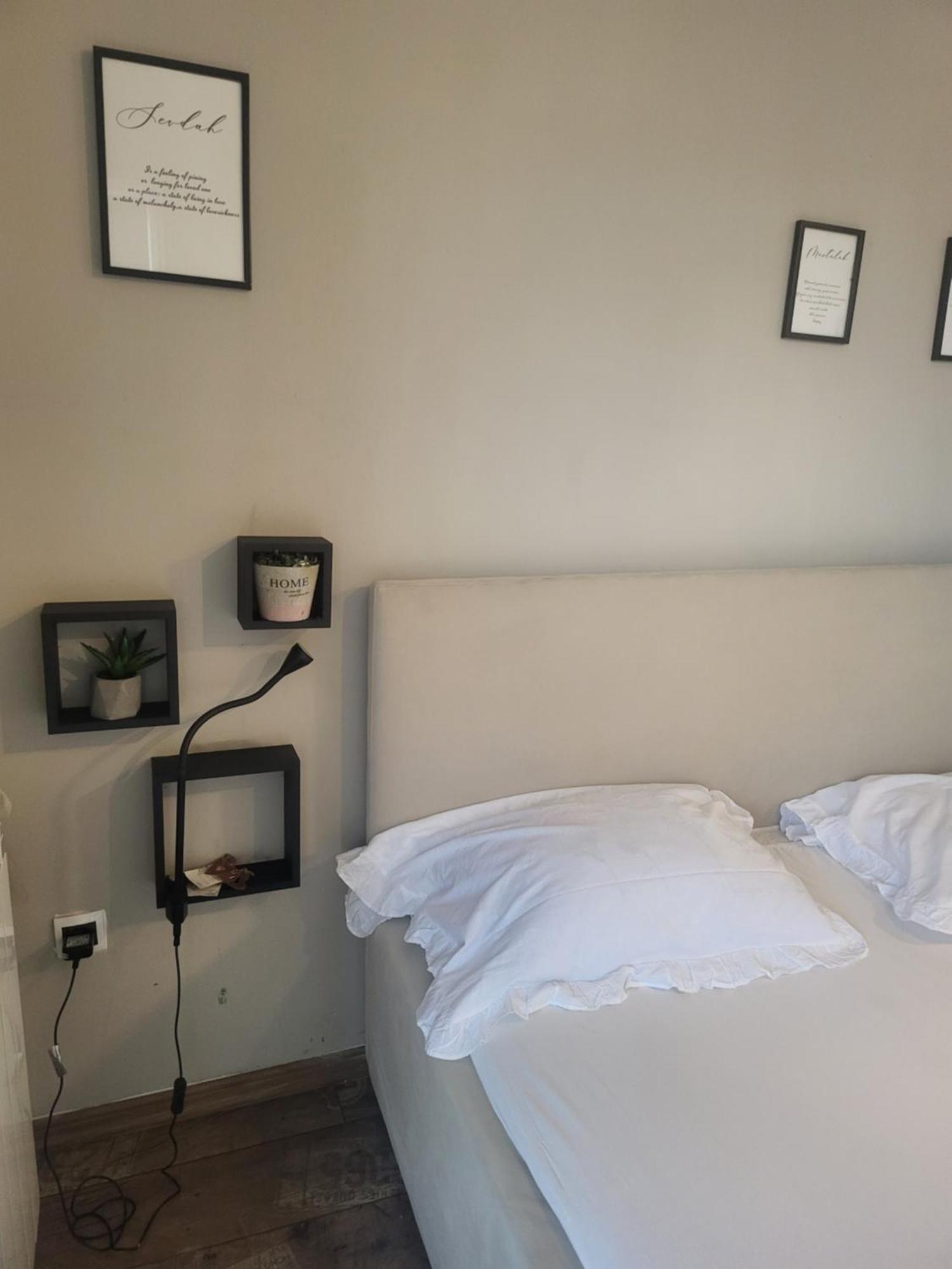 Sleep And Drive Cosy Apartment Sarajevo Bagian luar foto